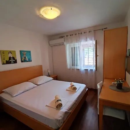 Apartment Kaleta Supetar